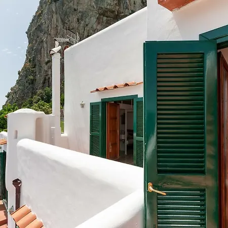 Villa Santa Rosa *