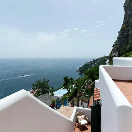 Villa Santa Rosa *